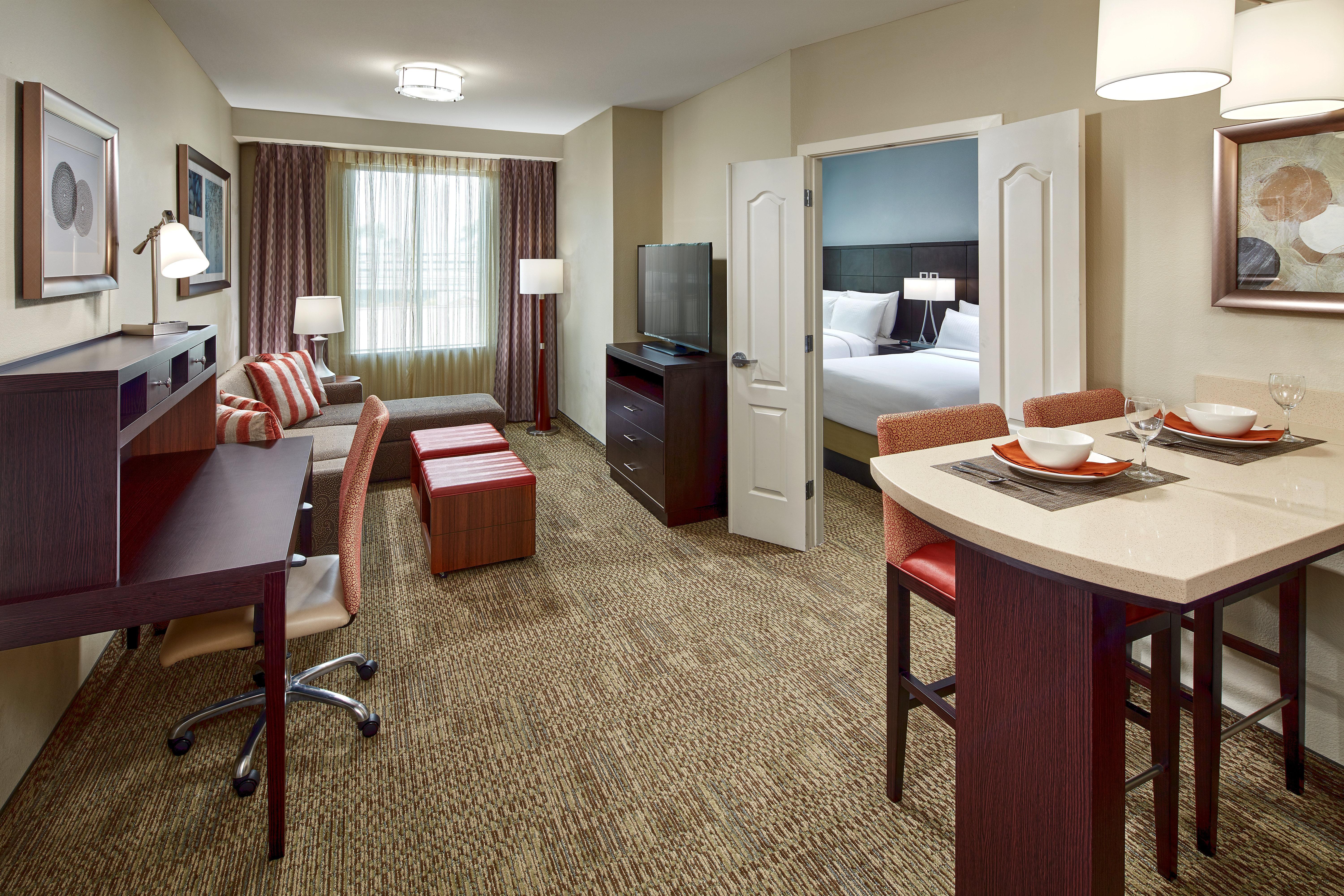 Staybridge Suites Anaheim At The Park By Ihg Eksteriør billede